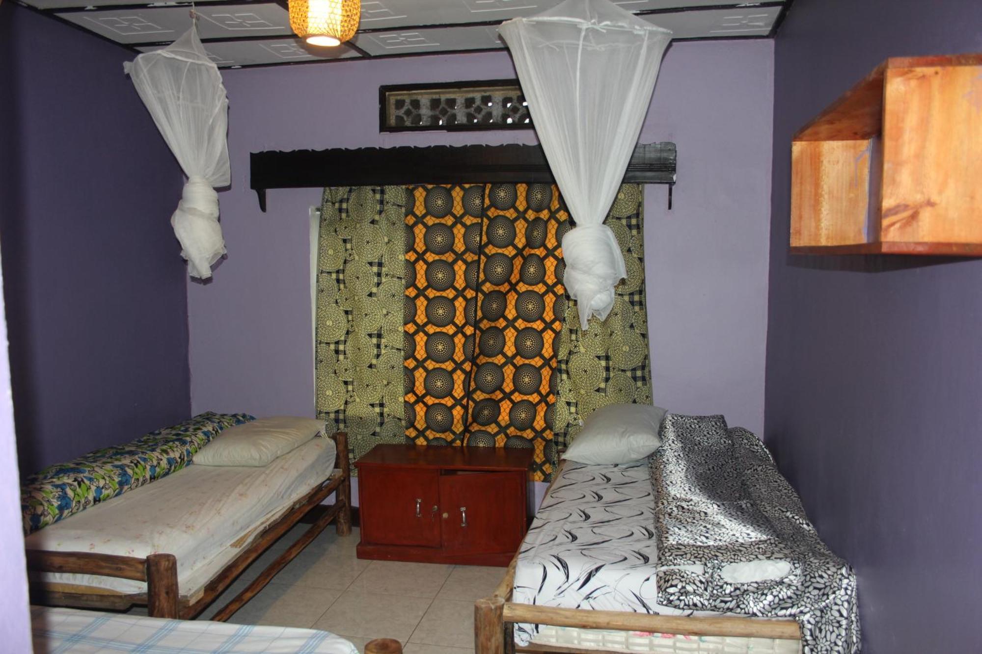 Amahoro Guest House Ruhengeri Exterior photo
