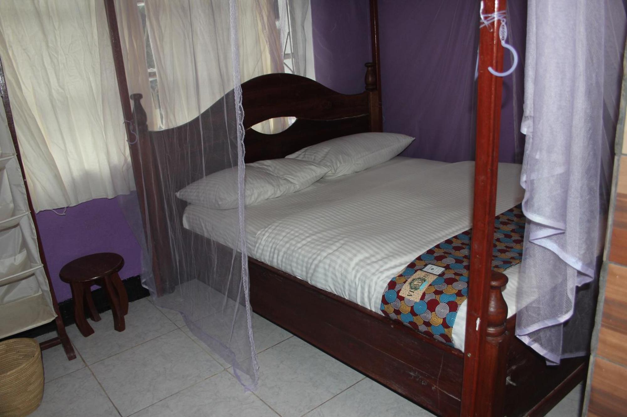 Amahoro Guest House Ruhengeri Exterior photo