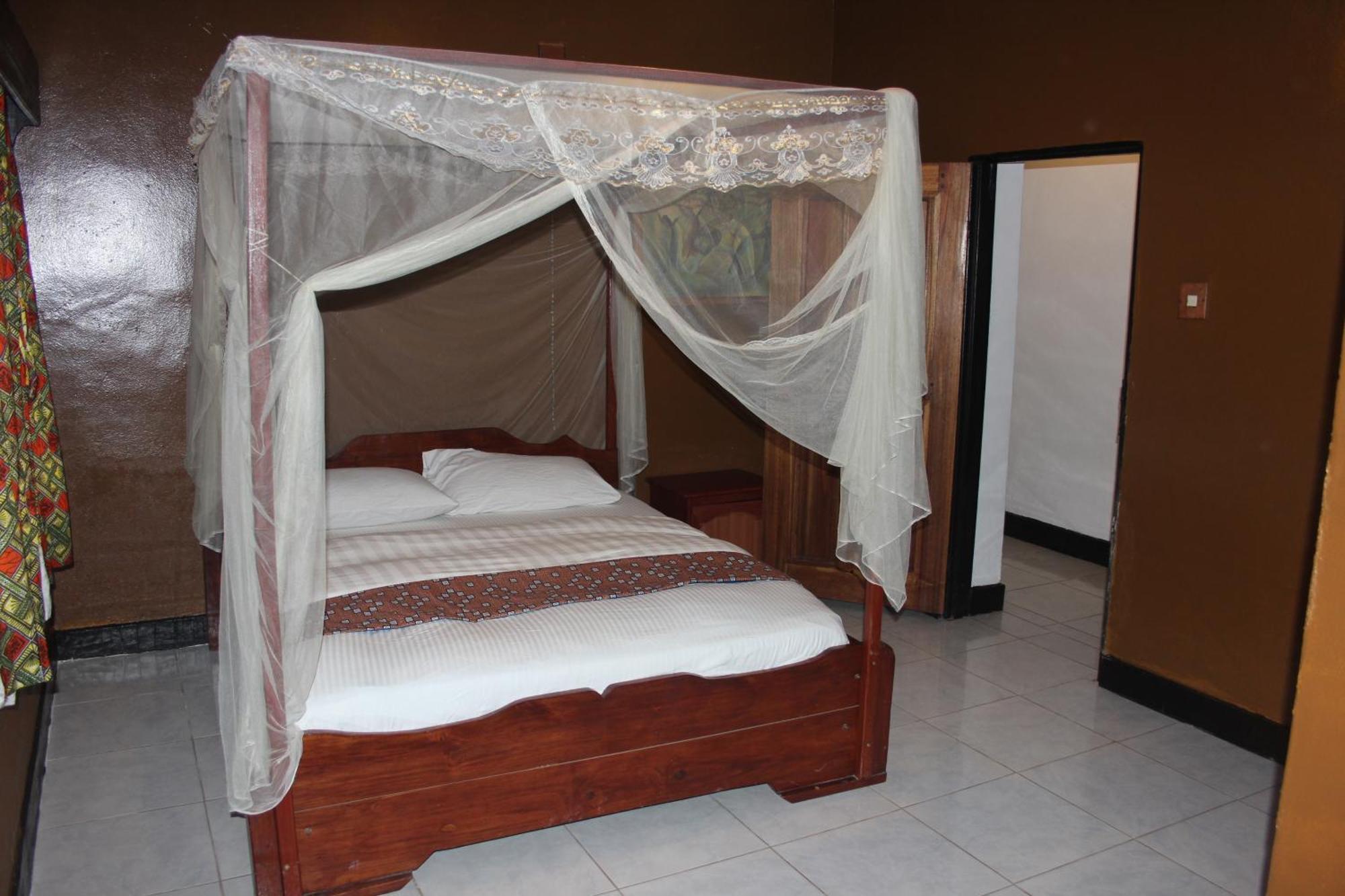 Amahoro Guest House Ruhengeri Exterior photo