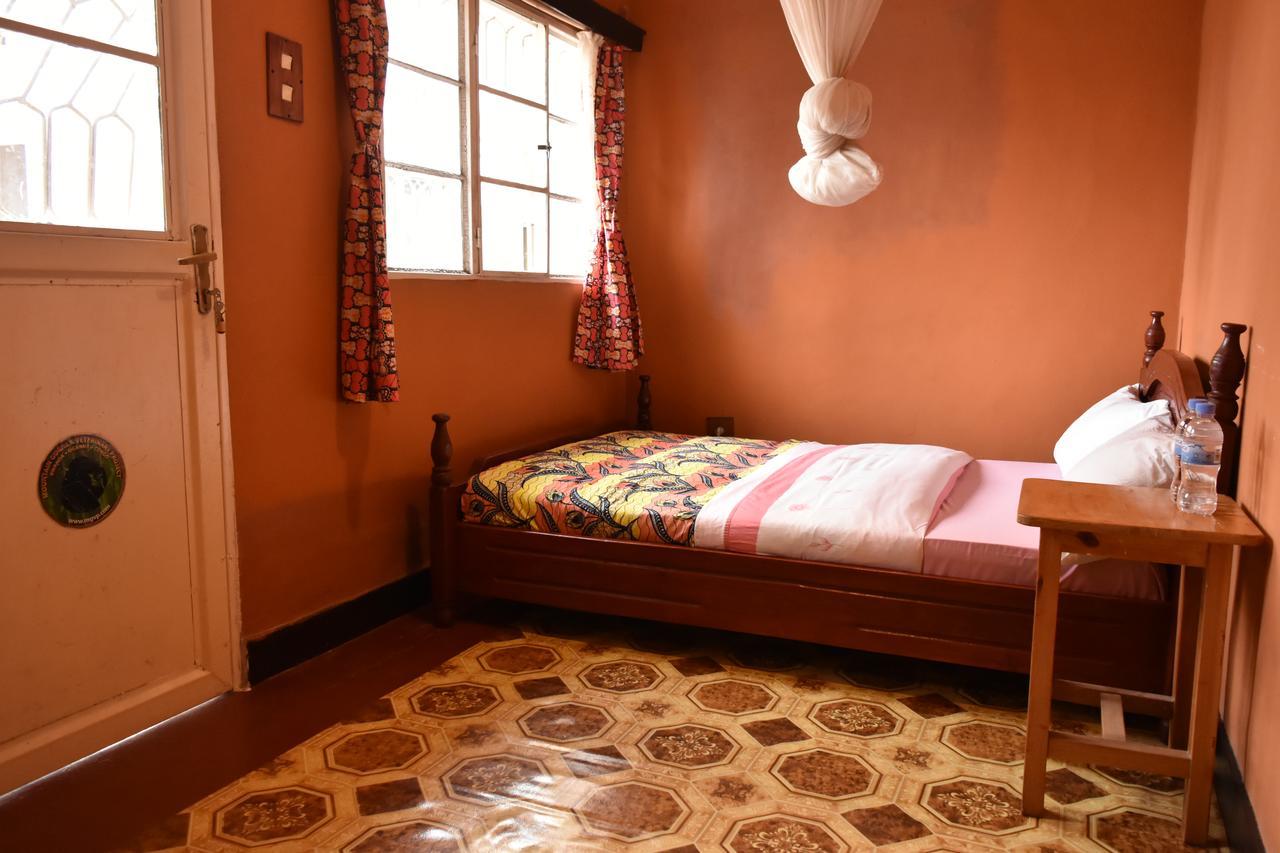 Amahoro Guest House Ruhengeri Exterior photo